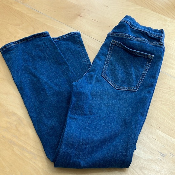 Old Navy straight built-in flex blue jeans with elastic waist‎ adjuster size 16 - Picture 1 of 4